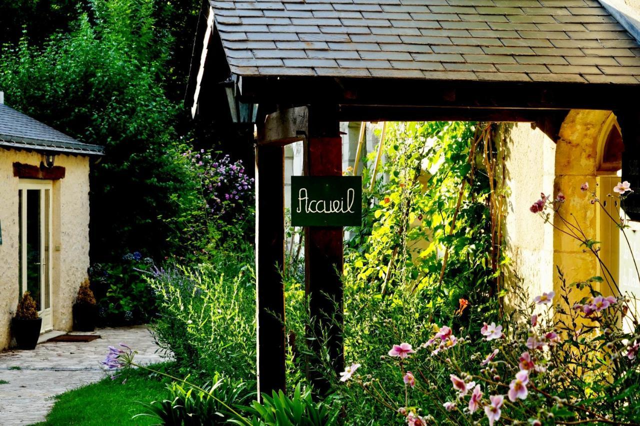 Cerelles Le Moulin De La Planche Bed & Breakfast エクステリア 写真