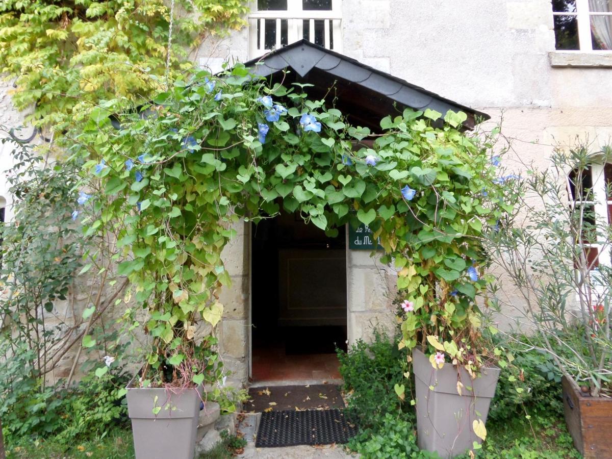 Cerelles Le Moulin De La Planche Bed & Breakfast エクステリア 写真