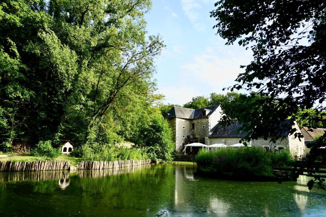 Cerelles Le Moulin De La Planche Bed & Breakfast エクステリア 写真