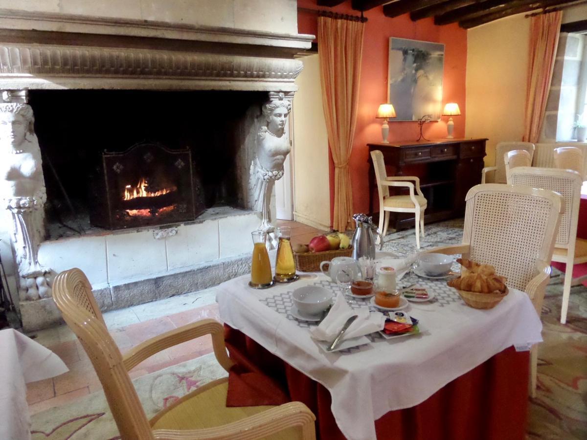 Cerelles Le Moulin De La Planche Bed & Breakfast エクステリア 写真
